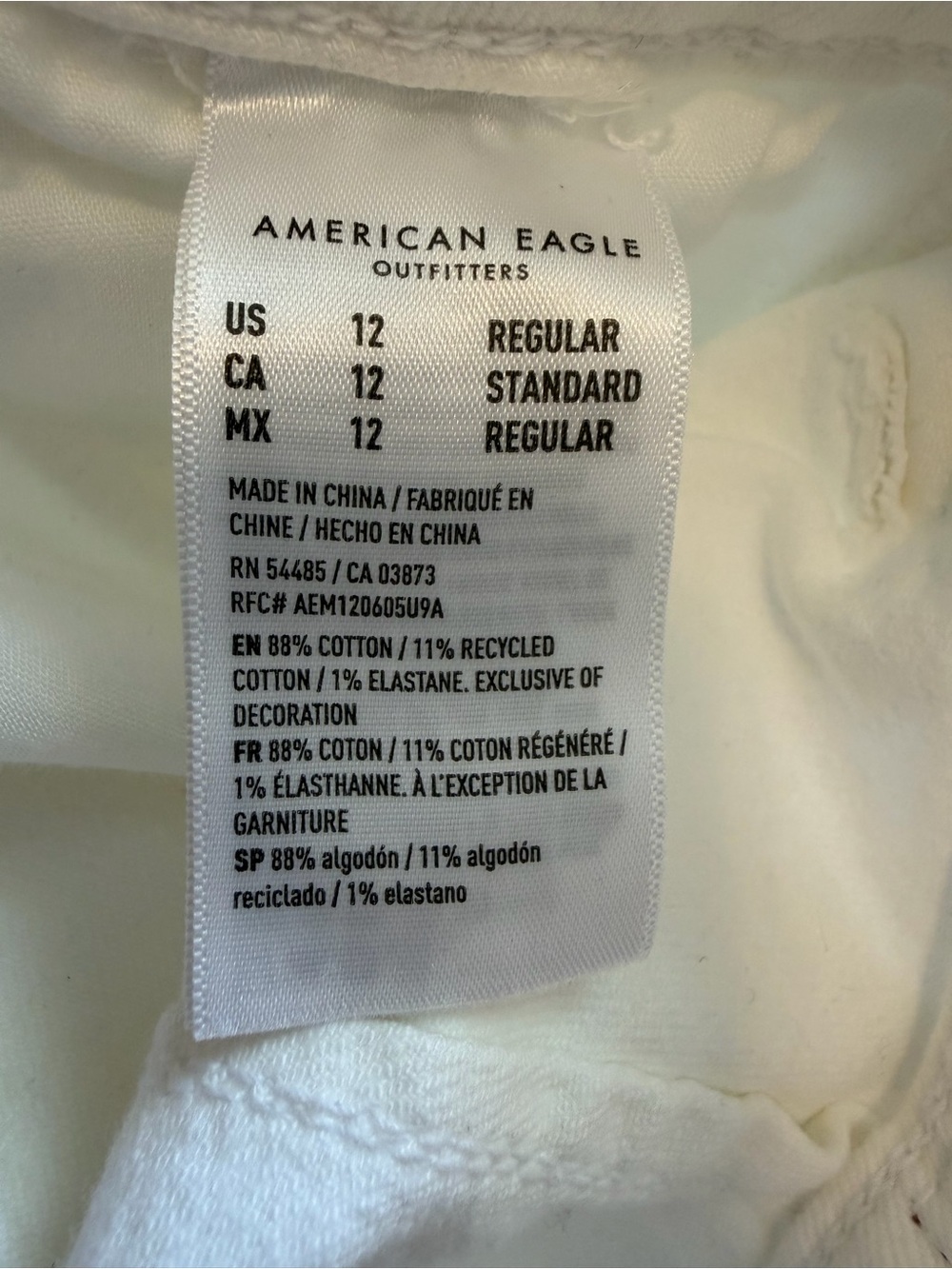 NWT American Eagle White Super High-Rise Baggy Wide Leg Cargo Jeans - Picture 8 of 12
